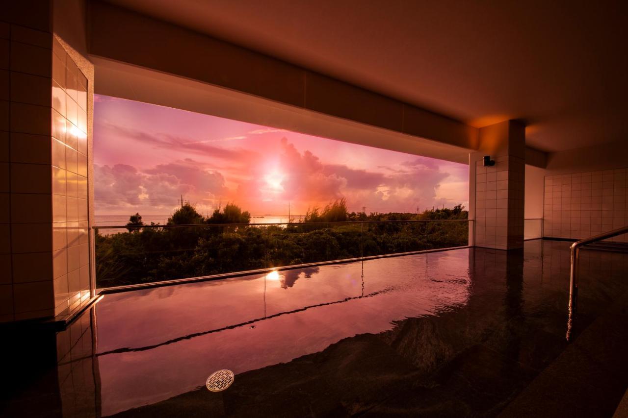 Royal Hotel Okinawa Zanpamisaki Yomitan Exterior foto